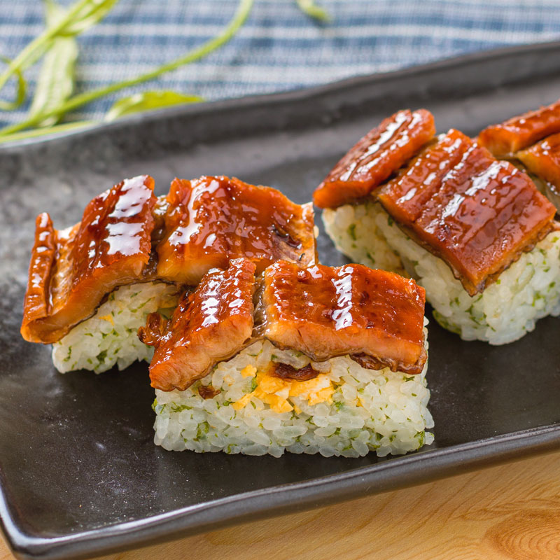 【父の日限定仕様】冷凍 うなぎ鮨と創作あなご棒鮨詰合せ