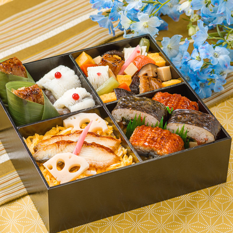 夏の柿の葉寿司と夏味合わせ