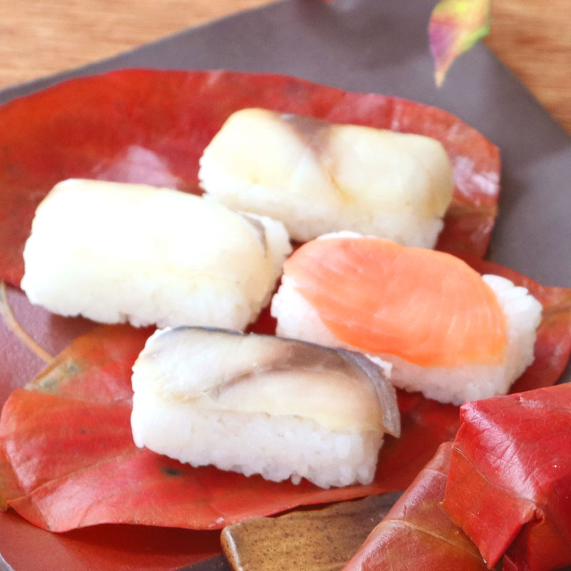 紅葉柿の葉すし 4種8個入